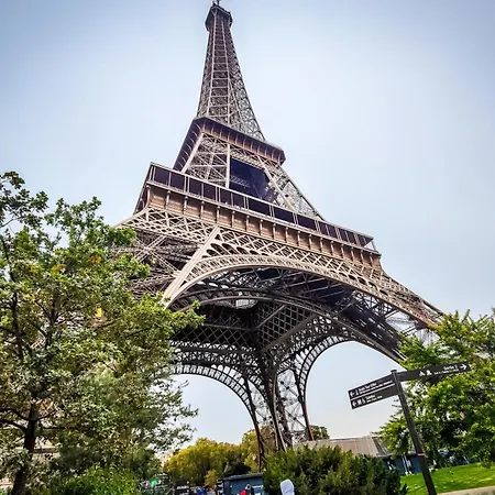 L'etoile Parisienne * Parigi